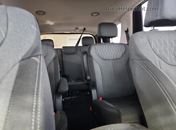KM8R24HE8MU259130 2021 HYUNDAI PALISADE Gray Rear seats view