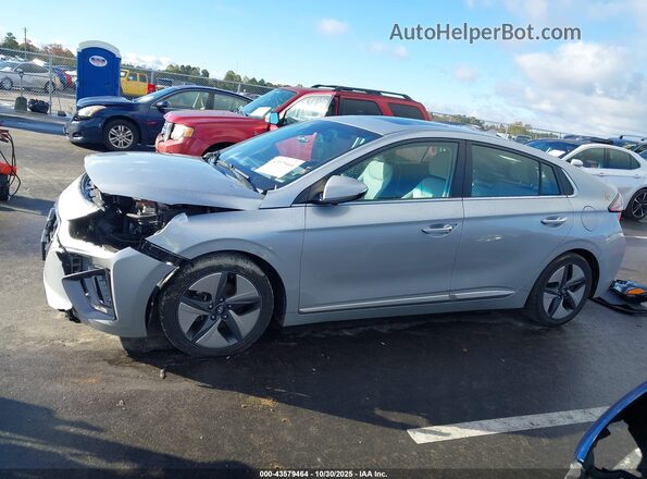 KMHC05LC5NU273365 2022 HYUNDAI IONIQ HYBRID Silver 