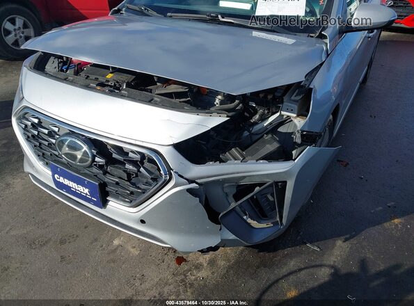 KMHC05LC5NU273365 2022 HYUNDAI IONIQ HYBRID Silver Vista frontal