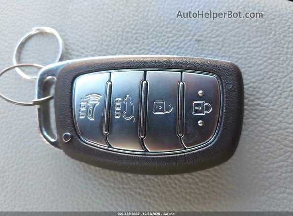 KMHC05LC6LU210062 2020 HYUNDAI IONIQ HYBRID White Առջևի վահանակի տեսք