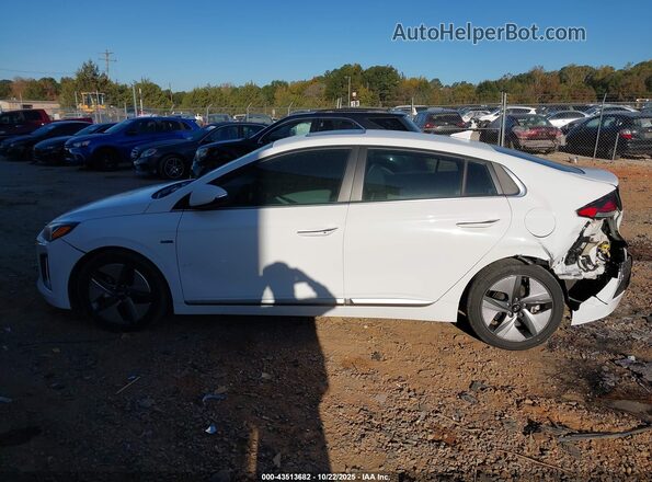 KMHC05LC6LU210062 2020 HYUNDAI IONIQ HYBRID White Սալոնի 360 աստիճան տեսք