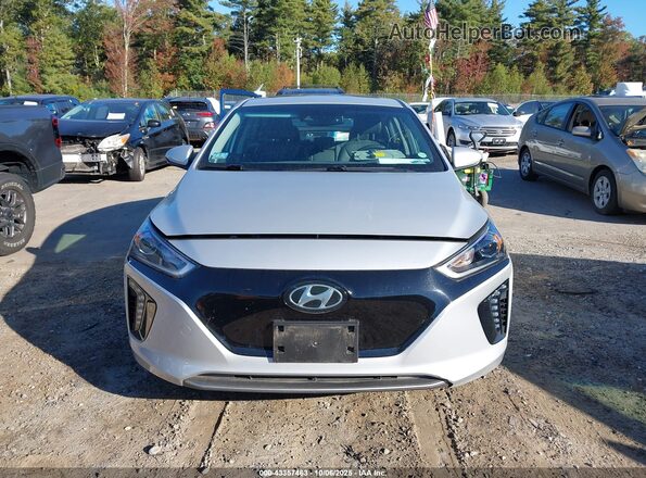 KMHC05LH7KU044080 2019 HYUNDAI IONIQ ELECTRIC Silver Widok zestawu wskaźników