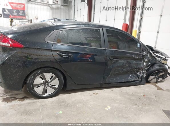 KMHC65LC1NU271790 2022 HYUNDAI IONIQ HYBRID Black Սալոնի 360 աստիճան տեսք