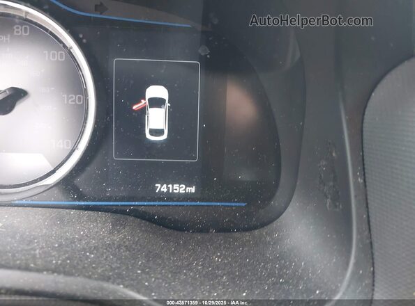 KMHC65LC3HU030611 2017 HYUNDAI IONIQ HYBRID White 