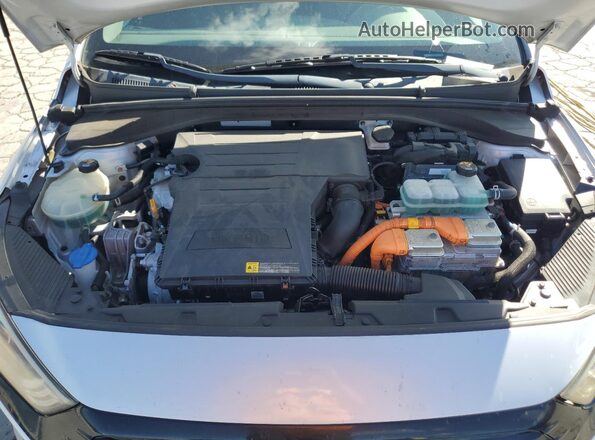 KMHC65LC4JU075708 2018 HYUNDAI IONIQ Gray უკანა სალონის ხედი