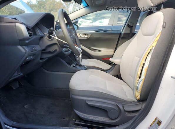 KMHC65LC4MU246560 2021 HYUNDAI IONIQ White 