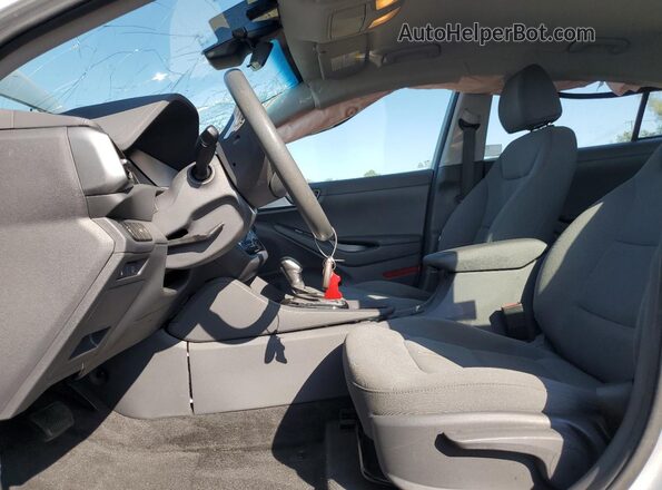 KMHC65LC8NU274329 2022 HYUNDAI IONIQ Silver Widok wnętrza z przodu