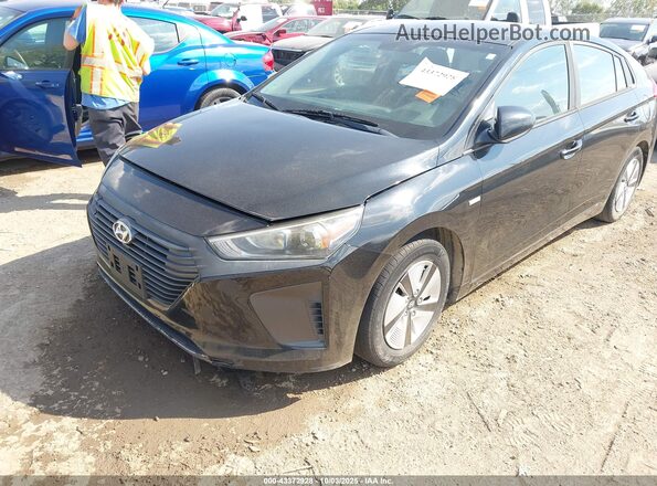 KMHC65LC9JU064235 2018 HYUNDAI IONIQ HYBRID Black Przód lewy