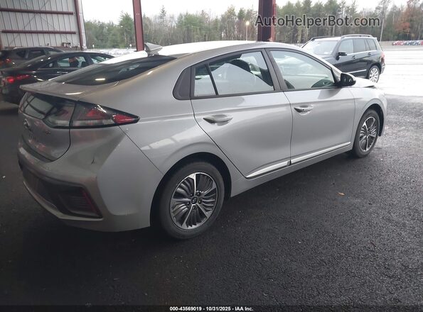 KMHC65LD0MU253014 2021 HYUNDAI IONIQ PLUG-IN HYBRID Silver 