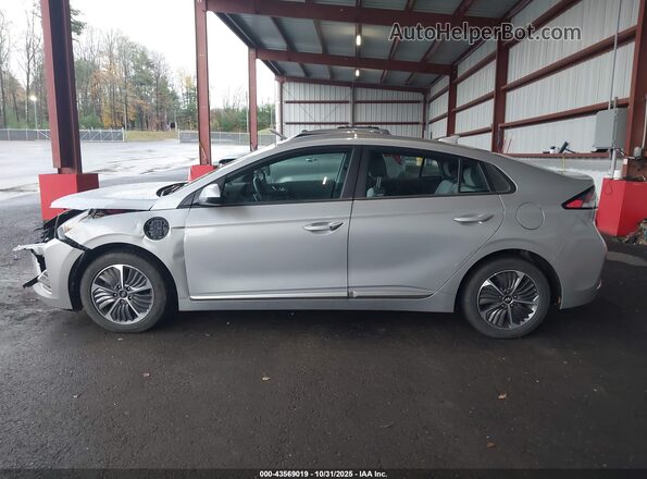 KMHC65LD0MU253014 2021 HYUNDAI IONIQ PLUG-IN HYBRID Silver 
