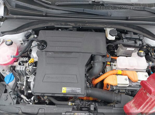 KMHC65LD2NU272519 2022 HYUNDAI IONIQ PLUG-IN HYBRID Silver Вид ззаду