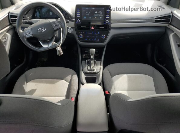 KMHC75LC0LU213910 2020 HYUNDAI IONIQ White Vista del salpicadero