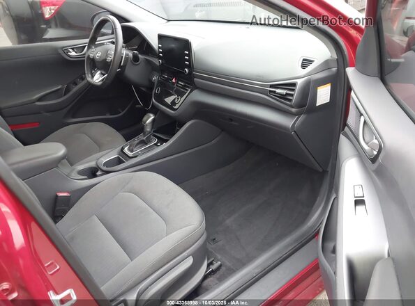 KMHC75LC1NU275853 2022 HYUNDAI IONIQ HYBRID Maroon Սալոնի դիմացի տեսք