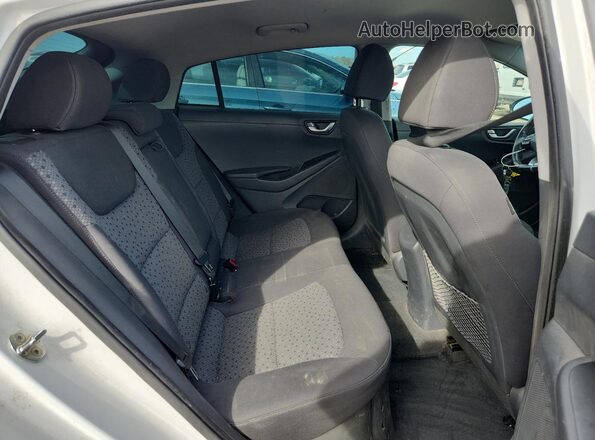 KMHC75LC2JU060119 2018 HYUNDAI IONIQ White 