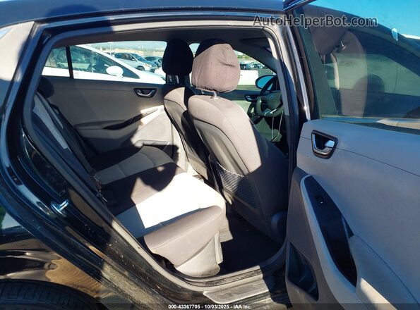 KMHC75LC4HU024667 2017 HYUNDAI IONIQ HYBRID Black Vista de la etiqueta del VIN