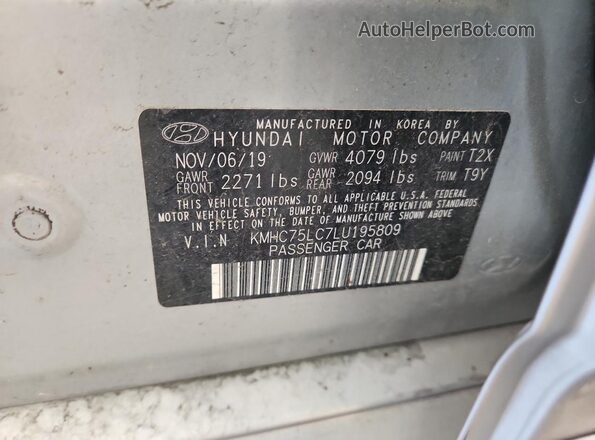 KMHC75LC7LU195809 2020 HYUNDAI IONIQ Silver 