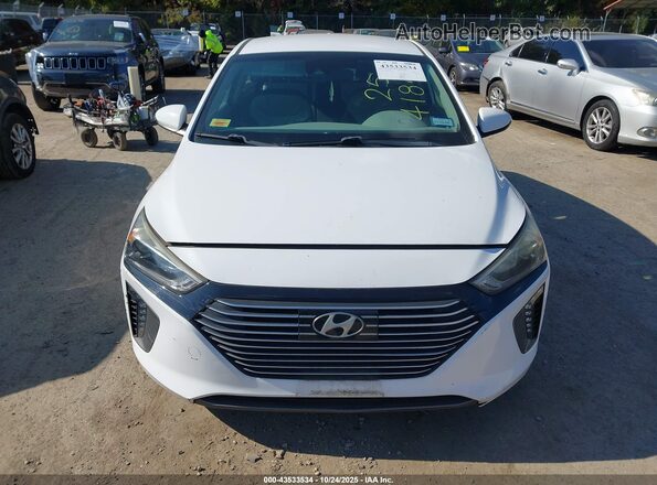 KMHC75LCXHU040016 2017 HYUNDAI IONIQ HYBRID White ხელსაწყოთა პანელის ხედი