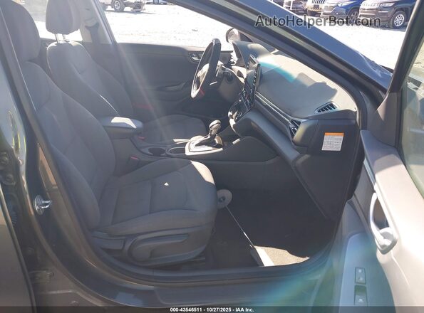 KMHC85LC3LU243044 2020 HYUNDAI IONIQ HYBRID Gray Front interior view