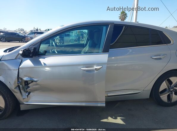 KMHC85LC9LU210713 2020 HYUNDAI IONIQ HYBRID Gray Սալոնի 360 աստիճան տեսք