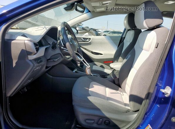 KMHC85LC9LU212302 2020 HYUNDAI IONIQ Blue Вид салону спереду