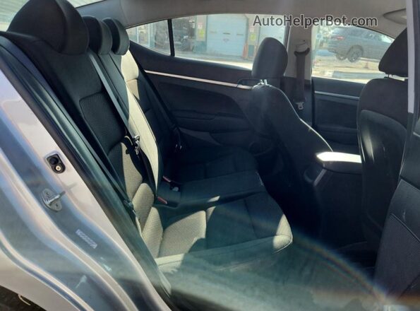 KMHD74LF3LU069407 2020 HYUNDAI ELANTRA Silver Widok tylnych siedzeń