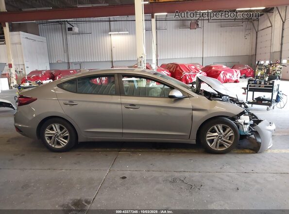 KMHD84LFXLU099324 2020 HYUNDAI ELANTRA Silver Vista interior trasera