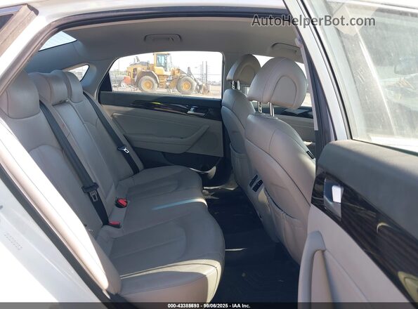 KMHE54L2XHA044634 2017 HYUNDAI SONATA PLUG-IN HYBRID White Widok naklejki z numerem VIN