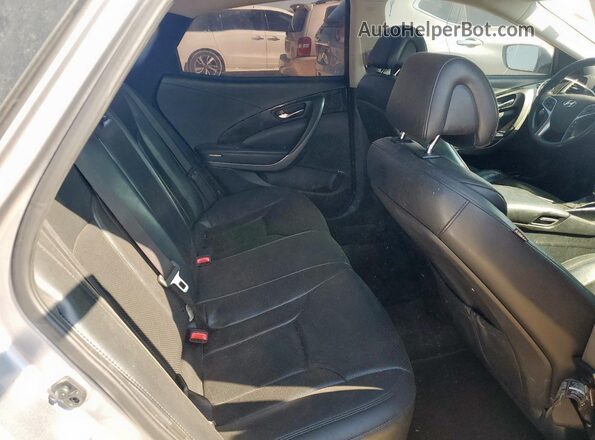 KMHFG4JG2GA513551 2016 HYUNDAI AZERA Gray Rear seats view