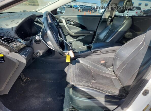 KMHFH4JG3HA591531 2017 HYUNDAI AZERA White 