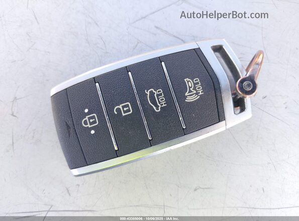KMHGN4JB2KU290739 2019 GENESIS G80 Бирюзовый Вид панели приборов