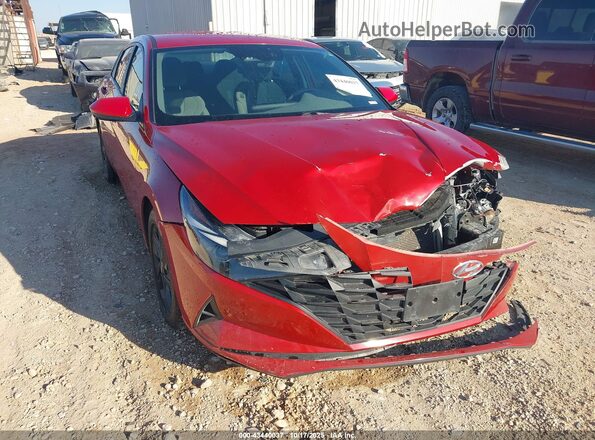 KMHLM4AG2NU294341 2022 HYUNDAI ELANTRA Burgundy 