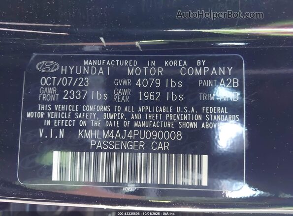 KMHLM4AJ4PU090008 2023 HYUNDAI ELANTRA HYBRID Black ძრავის განყოფილების ხედი