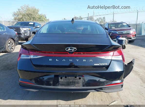 KMHLM4AJ4PU090008 2023 HYUNDAI ELANTRA HYBRID Black 