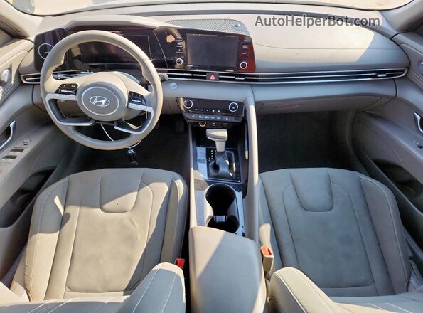 KMHLN4AG4NU363799 2022 HYUNDAI ELANTRA Silver 