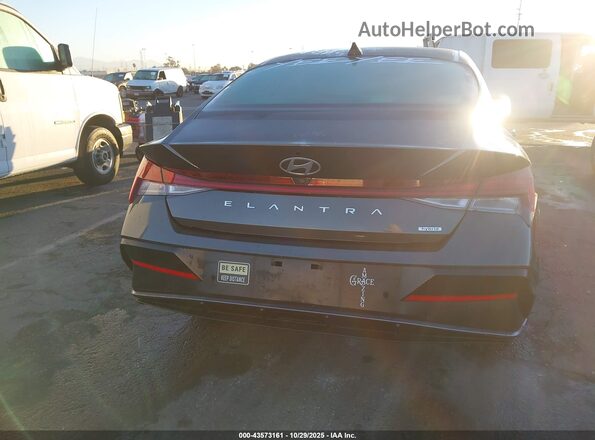 KMHLN4DJ2RU093761 2024 HYUNDAI ELANTRA HYBRID Gray 