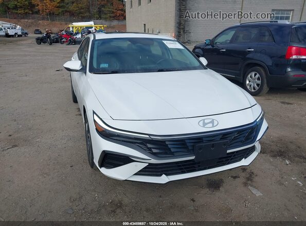 KMHLN4DJ6RU094282 2024 HYUNDAI ELANTRA HYBRID White 