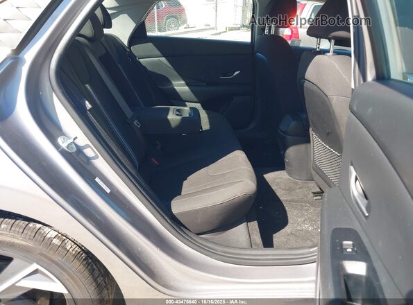 KMHLS4DG2SU930060 2025 HYUNDAI ELANTRA Silver Vista de la etiqueta del VIN