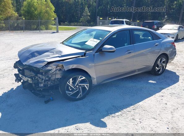 KMHLS4DG2SU930060 2025 HYUNDAI ELANTRA Silver Vista tres cuartos delantera izquierda
