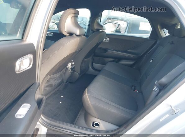 KMHM24AA4SA083760 2025 HYUNDAI IONIQ 6 Silver VIN sticker view