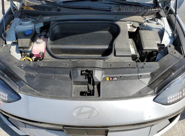 KMHM34AA3PA043433 2023 HYUNDAI IONIQ Gray Vista interior trasera