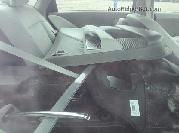 KMHM34AA4SA098370 2025 HYUNDAI IONIQ Silver უკანა სავარძლების ხედი