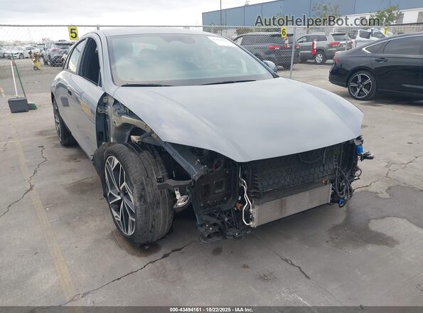 KMHM34AA6PA028697 2023 HYUNDAI IONIQ 6 Silver Widok z przodu