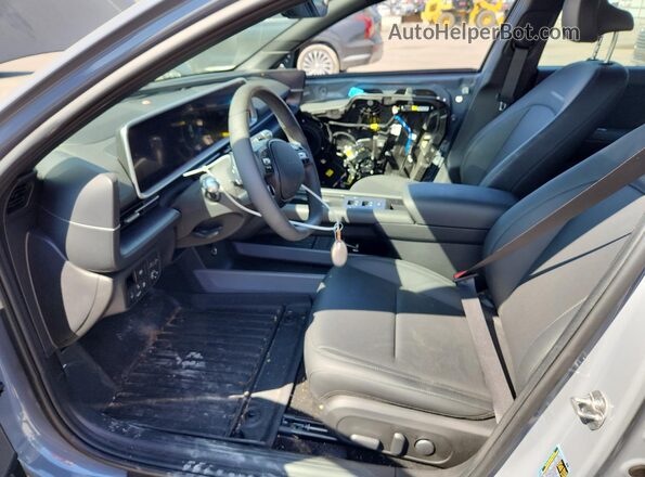 KMHM34AA7SA090568 2025 HYUNDAI IONIQ Gray Vista interior delantera