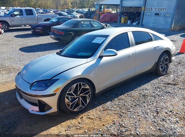 KMHM34AC0RA061795 2024 HYUNDAI IONIQ 6 Silver Przód lewy