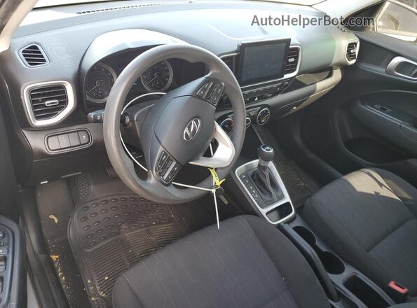 KMHRB8A35LU032010 2020 HYUNDAI VENUE Silver Вид панелі приладів
