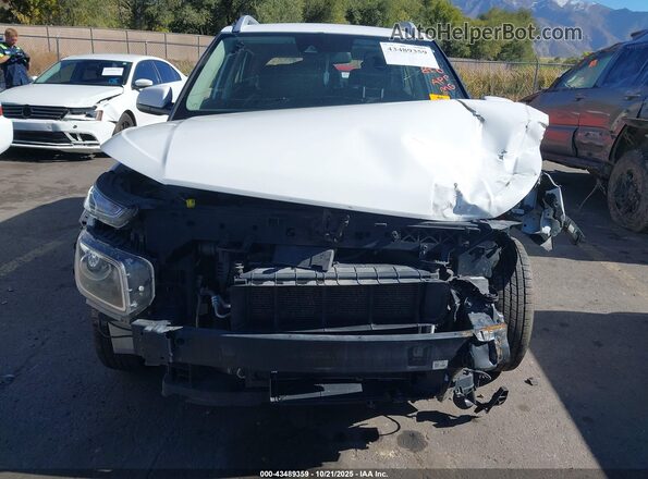 KMHRC8A31LU030381 2020 HYUNDAI VENUE White Вид спереду