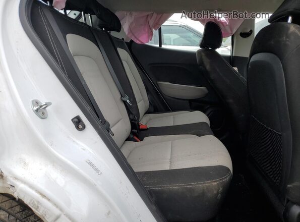 KMHRC8A31LU041851 2020 HYUNDAI VENUE White Вид задньої частини салону