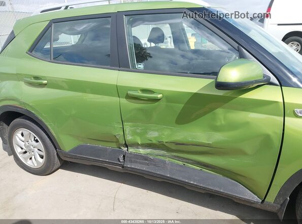 KMHRC8A31LU045298 2020 HYUNDAI VENUE Зеленый Вид спереди