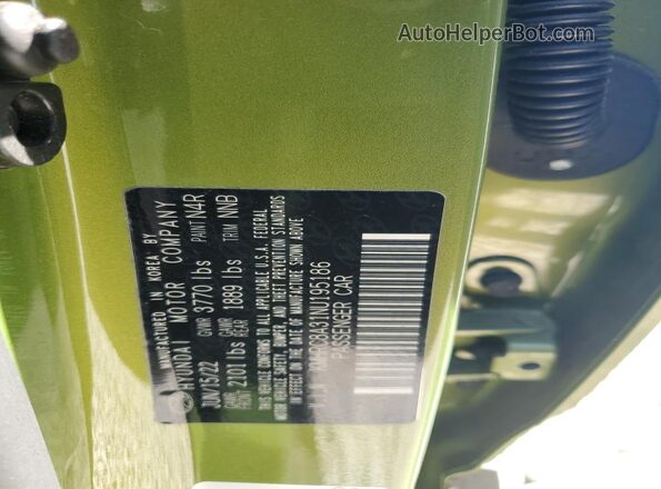 KMHRC8A31NU195186 2022 HYUNDAI VENUE Green 