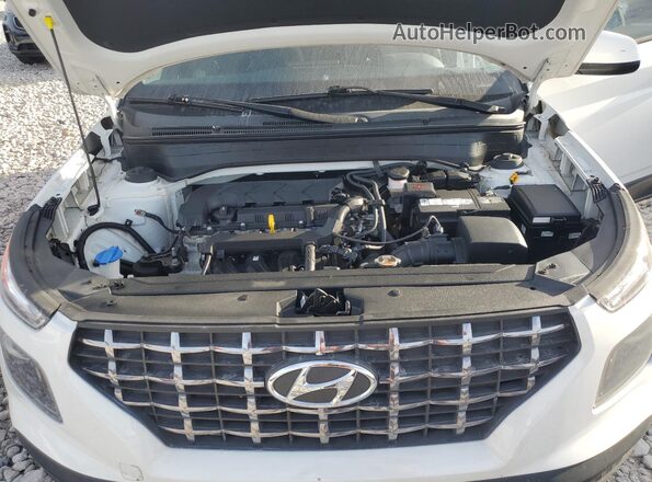 KMHRC8A32MU083592 2021 HYUNDAI VENUE White Engine compartment view